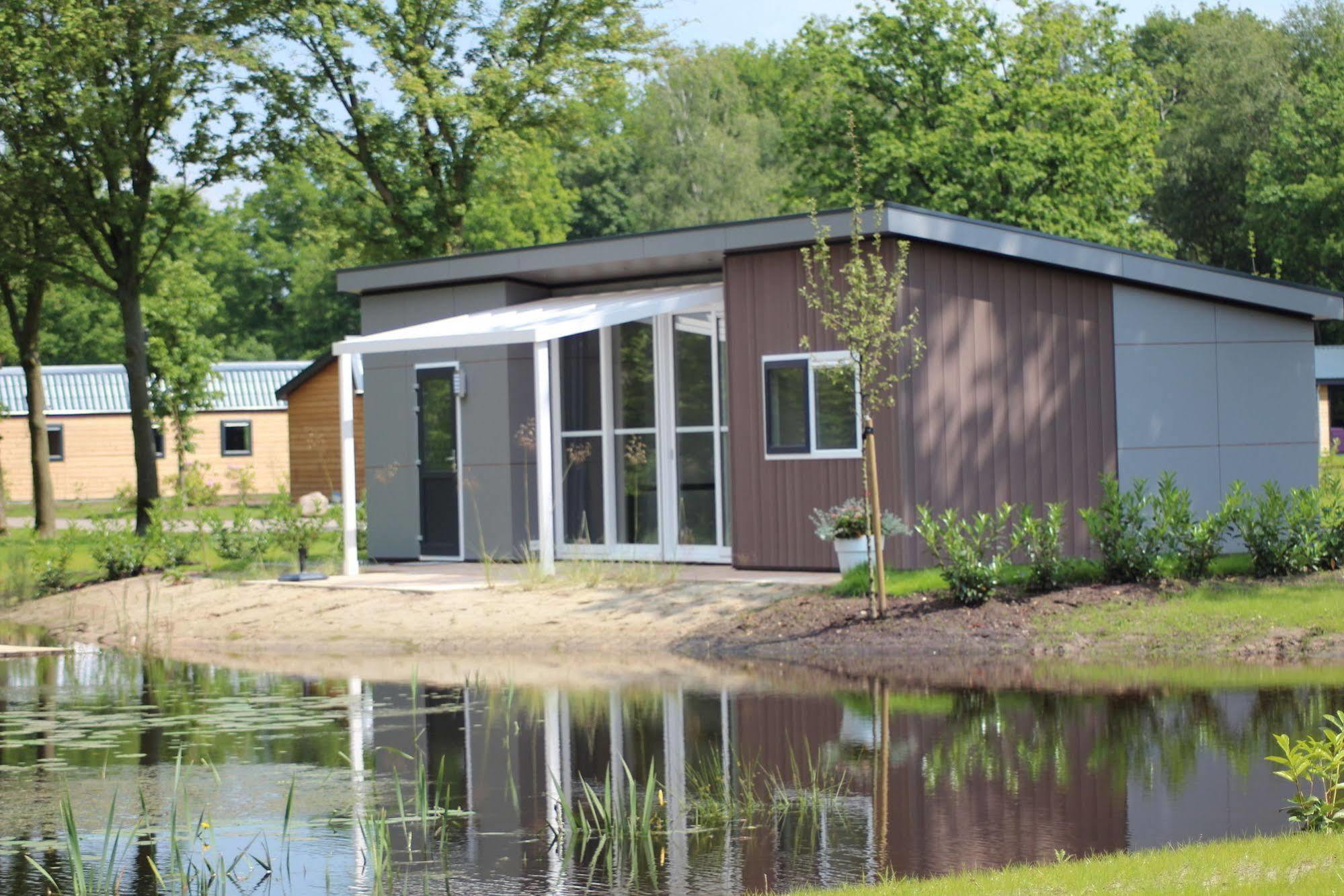 Europarcs De Biesbosch Hotel Willemsdorp Eksteriør billede